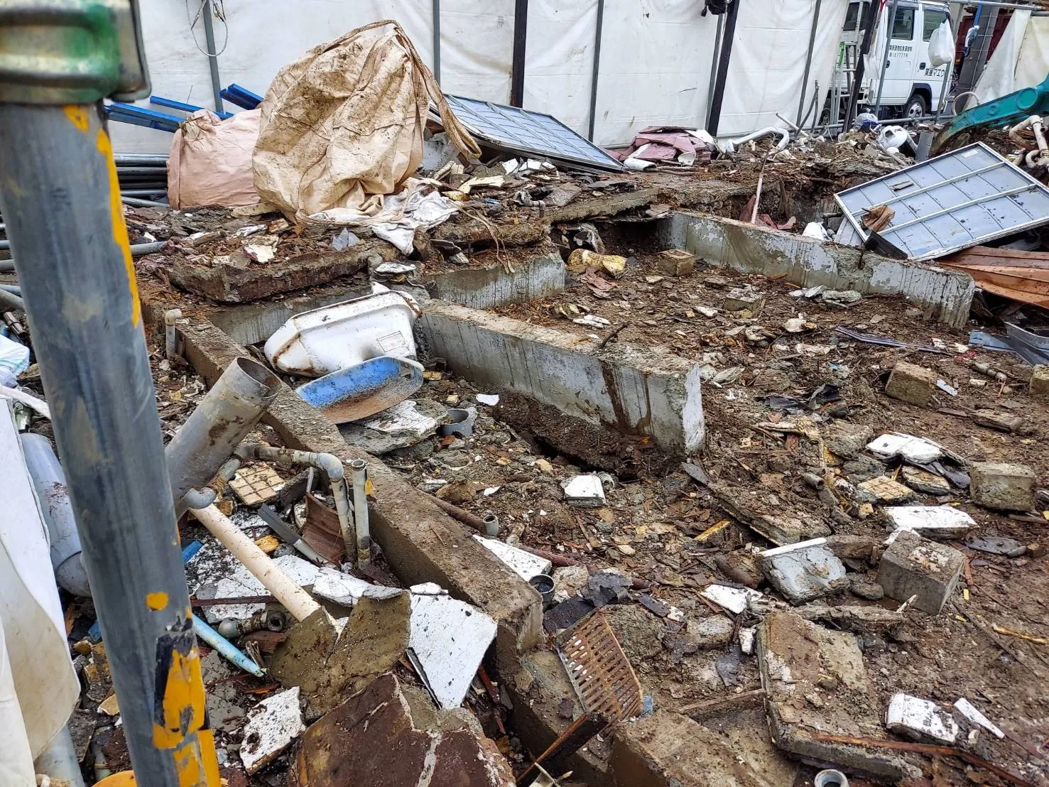 川崎市中原区井田杉山町にあるS荘解体工事で建物の解体が終わりました