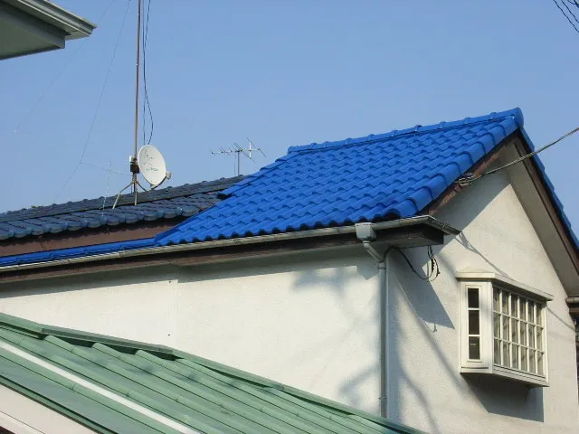 横浜市神奈川区で屋根瓦の屋根塗装工事